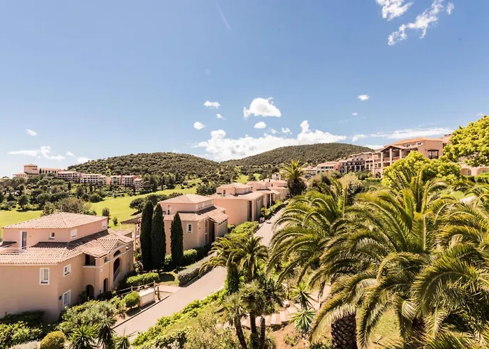 Résidence Le Village De Cap Esterel - Maeva - 4 Personnes Sélection Mae-4480 *