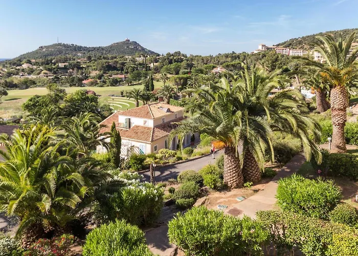 Résidence Le Village De Cap Esterel - Maeva - 4 Personnes Sélection Mae-4480
